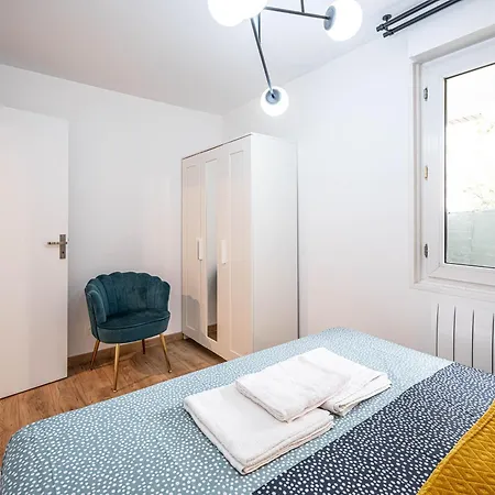 Cocooning En Centre-ville - Le Colisee Ermont